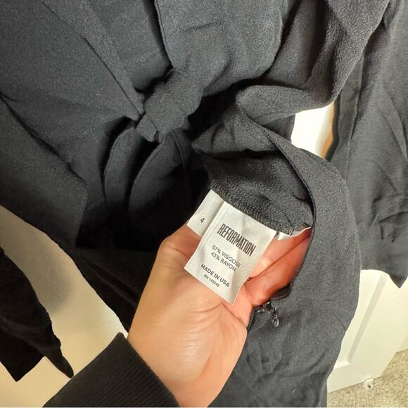 Reformation Ferris Black Tie Front Collared Cut Out Jumpsuit Size 4 - Picture 5 of 6